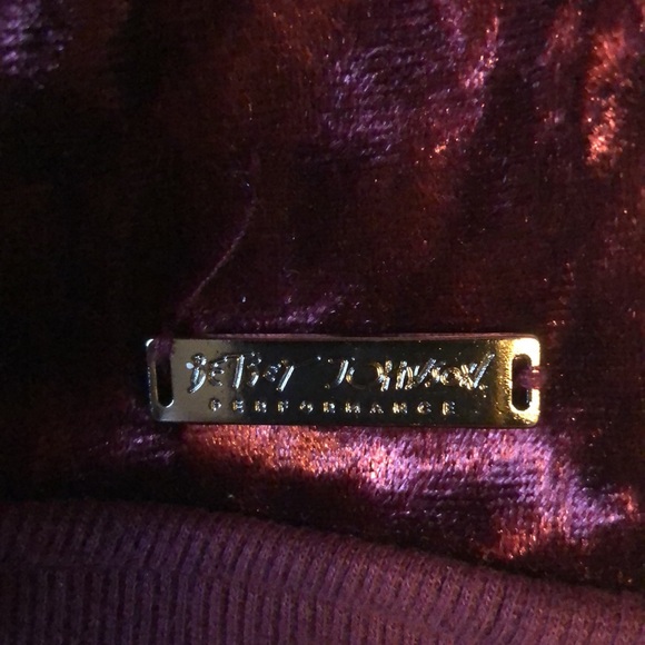 Betsy Johnson (L) Performance pull over. Pink crushed velvet, front pockets - Picture 7 of 8